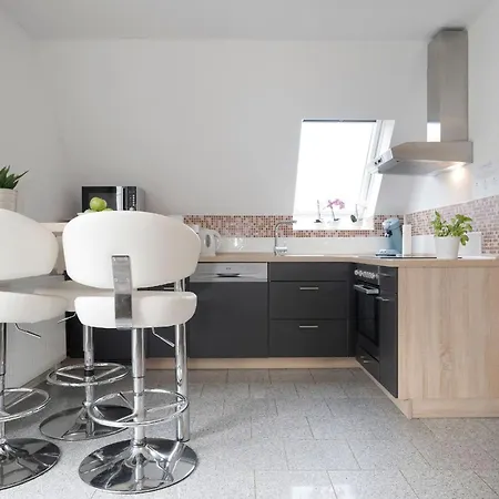 Strandhaus Bornhausen Steuerrad * Dahme (Schleswig-Holstein)